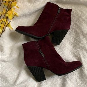 Vince Camuto Size 8 Merlot Ankle Booties